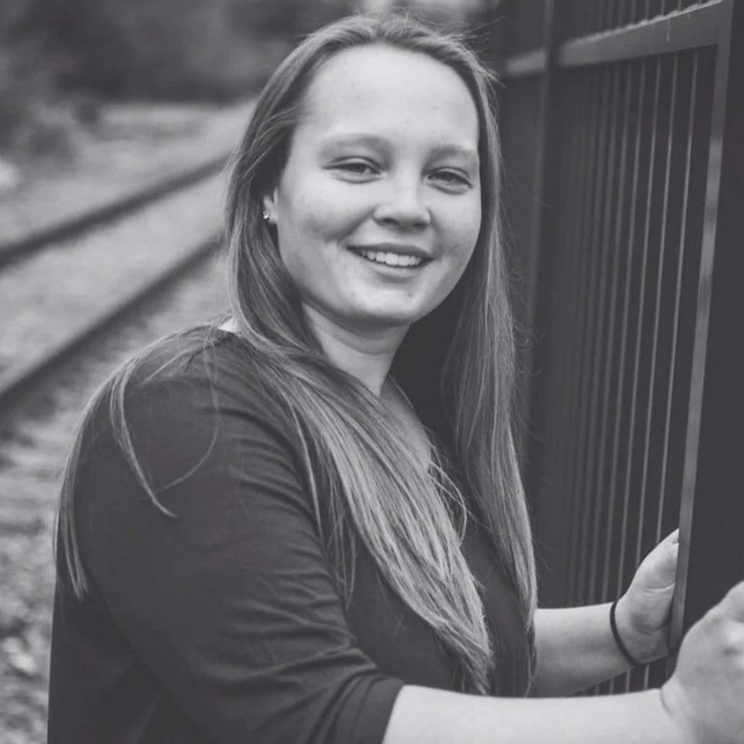 Faith Nicholl - Receptionist